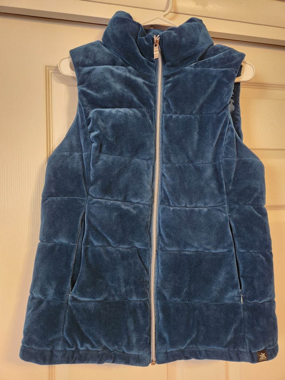 ZeroXposur Peacock Blue Velvet Quilted Vest